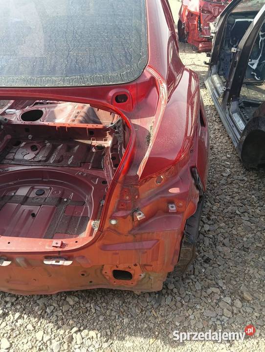 ELEMENT CIĘTY KAROSERII ĆWIARTKA PRAWA TYŁ SEDAN