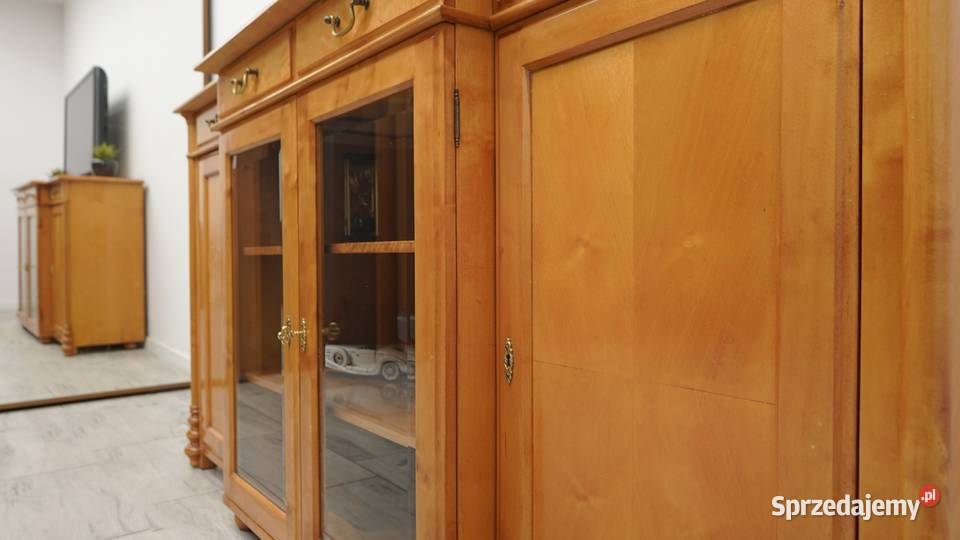 Stylowa komoda BIEDERMEIER renowacji Jerka