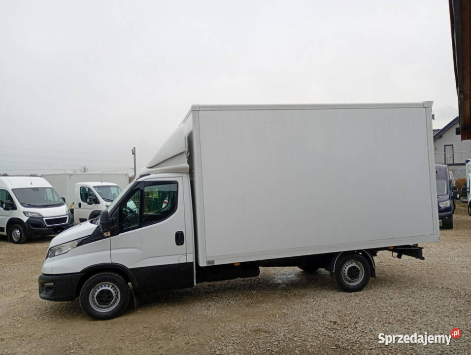 Iveco Daily 35S14 klima 3 osobowy pojedyńcze zarejestrowany w Polsce śląskie Chełm Śląski