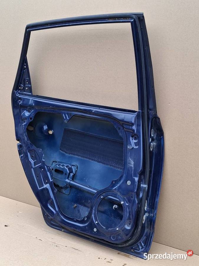 HYUNDAI I30 KOMBI DRZWI LEWY TYŁ LEWE TYLNE osobowe Bieleń