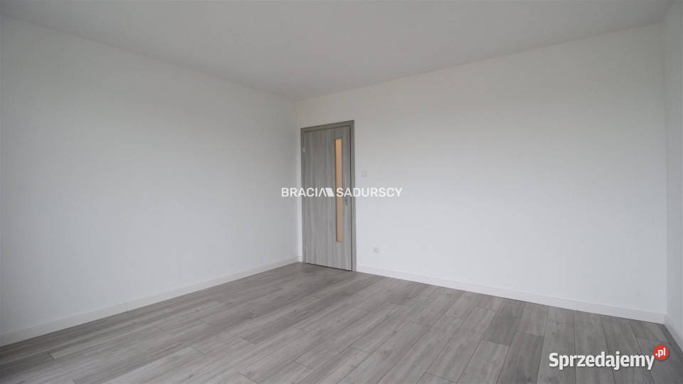 Mieszkanie sprzedam Oleśnica 1087m2 4 pokojowe własność