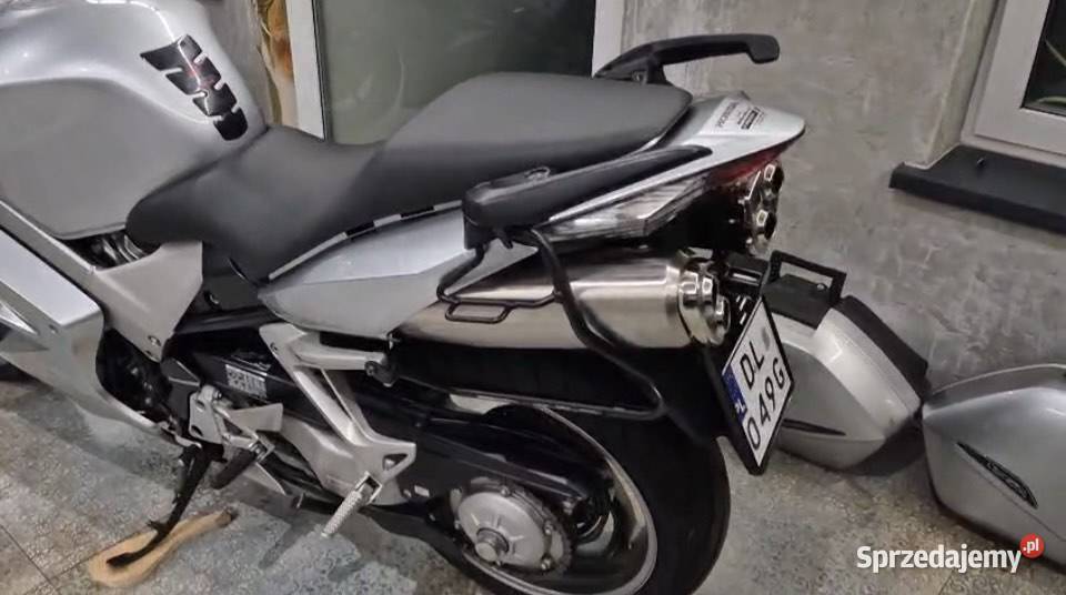Honda VFR 800 perła dolnośląskie Bolesławiec