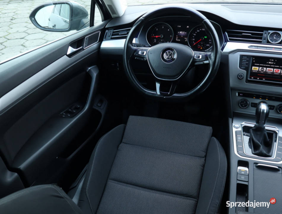 VW Passat 20 TDI wielofunkcyjna kierownica Łódź sprzedam