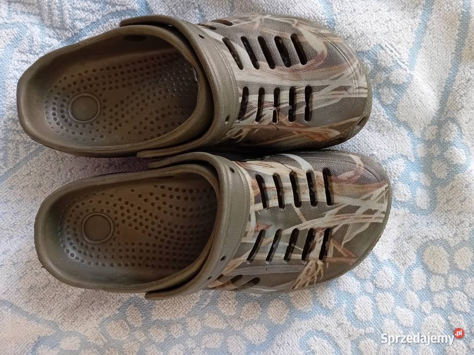 nieużywane klapki młodzieżowe kroksy Warszawa