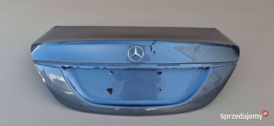 MERCEDES CKLASA W205 SEDAN KLAPA BAGAŻNIKA Bieleń