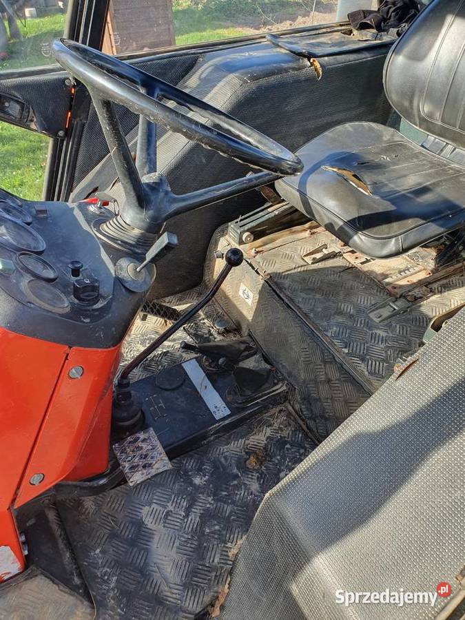 Ciągnik Zetor 7011 wspomaganie
