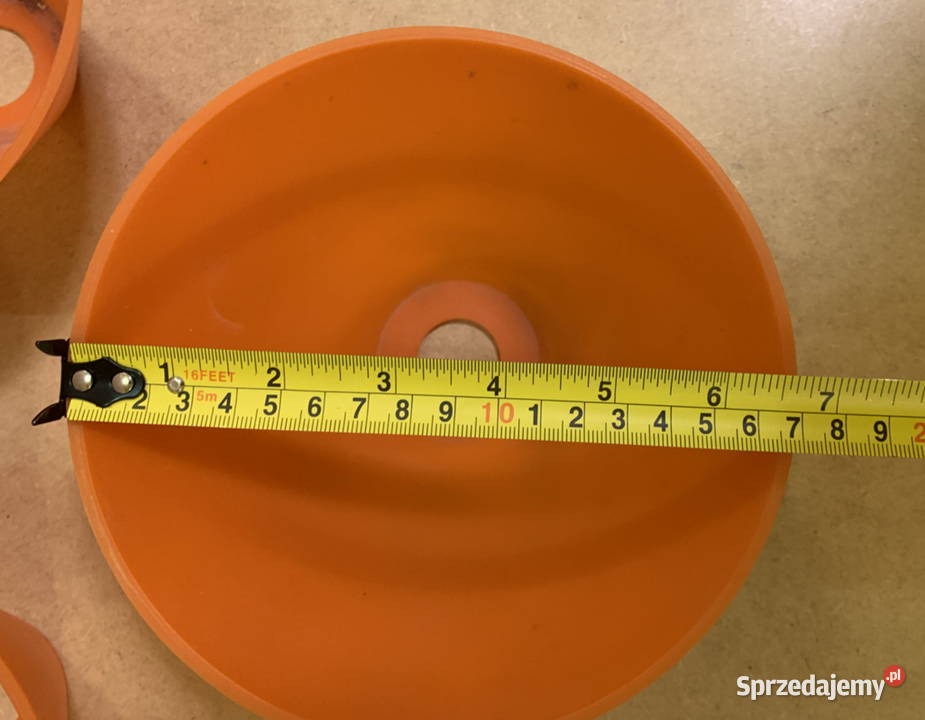 Plastikowe pomarańczowe klosze do lampyżyrandola podkarpackie Stalowa Wola