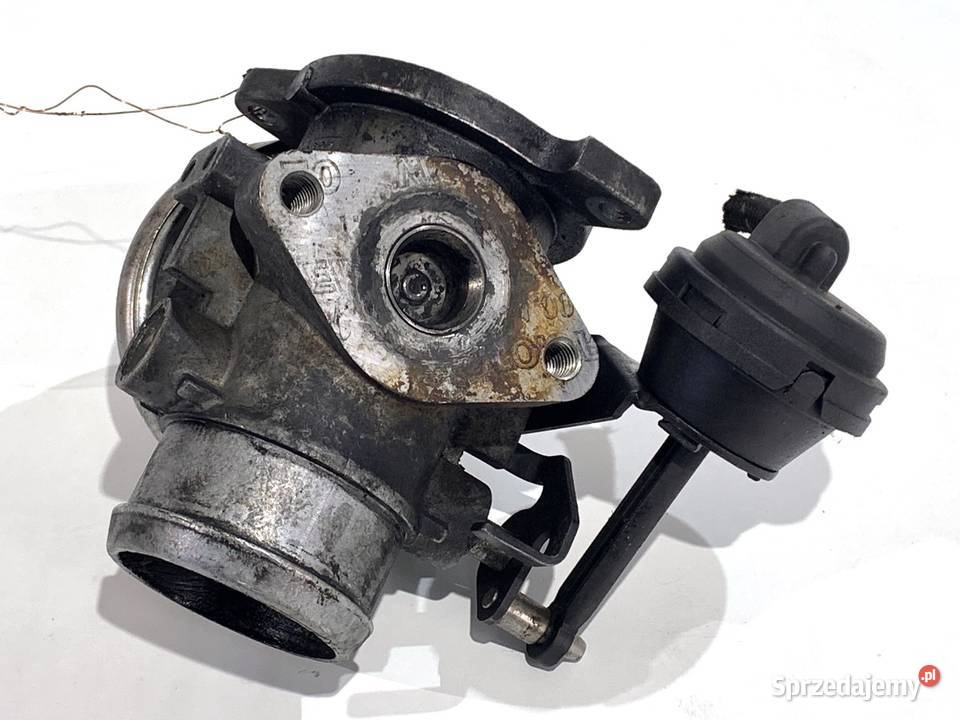 PRZEPUSTNICA VW GOLF IV 038129637 19 90 9708 sprzedam