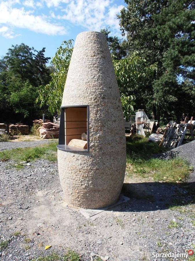 Grill ogrodowy z kamienia granitu Tumlin-Węgle