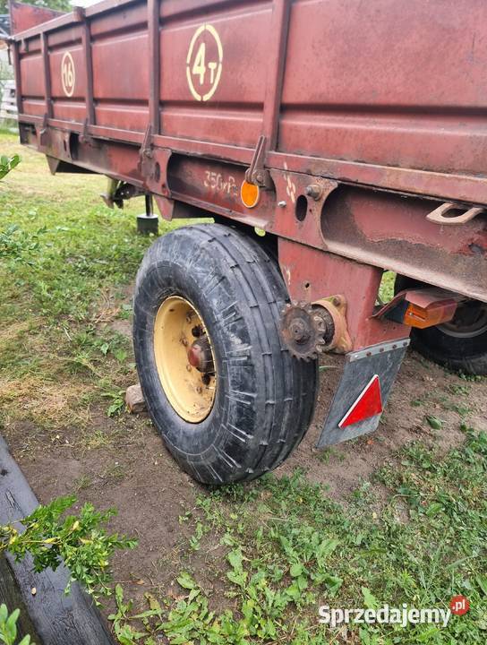 Sprzedam ruski rozrzutnik nieuszkodzony Rozrzutniki obornika Reńska Wieś