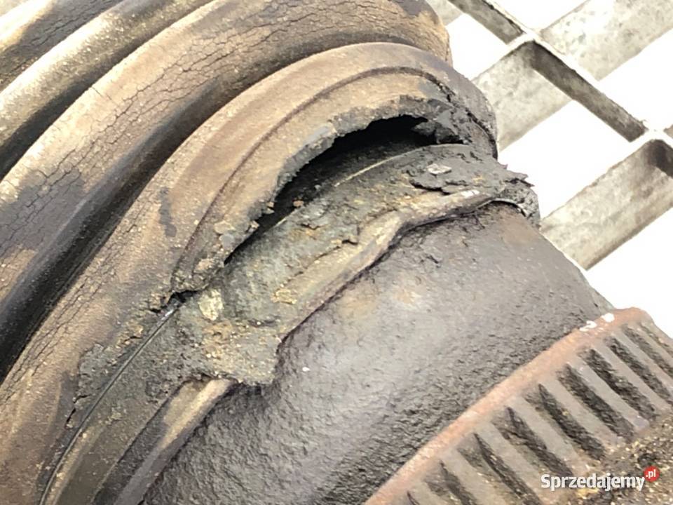 PÓŁOŚ LEWY PRZÓD KIA SPORTAGE II 20 141 PRZEGUB Półosie