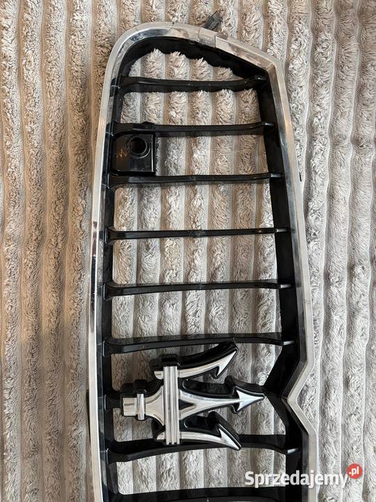 Grill Maserati Ghilbi