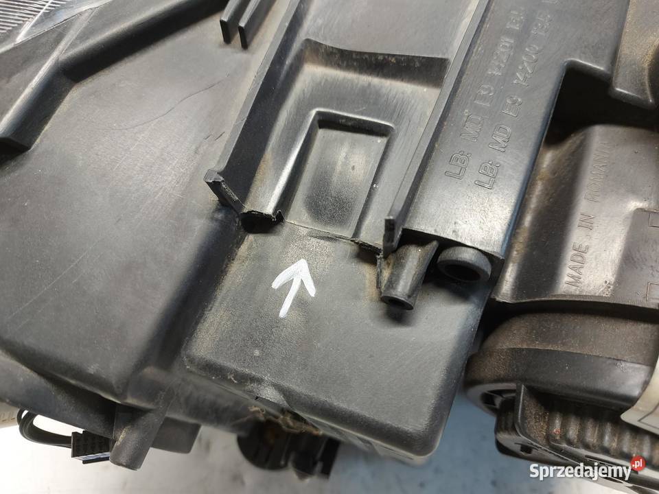 SEAT ATECA 575 Lampa przód lewa RHD UK