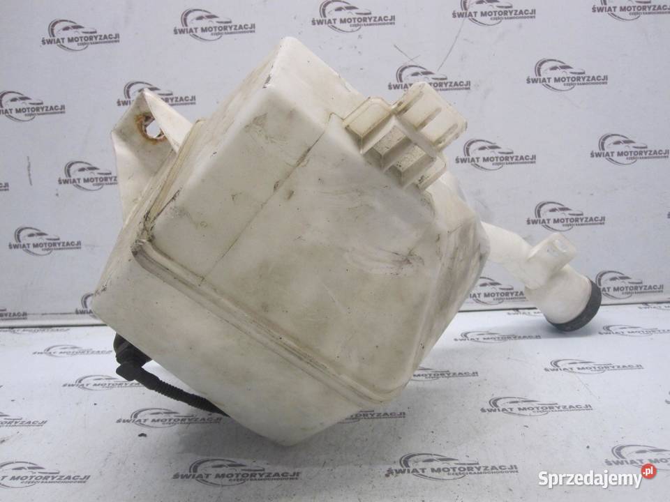 OPEL CORSA E 17r zbiorniczek spryskiwaczy