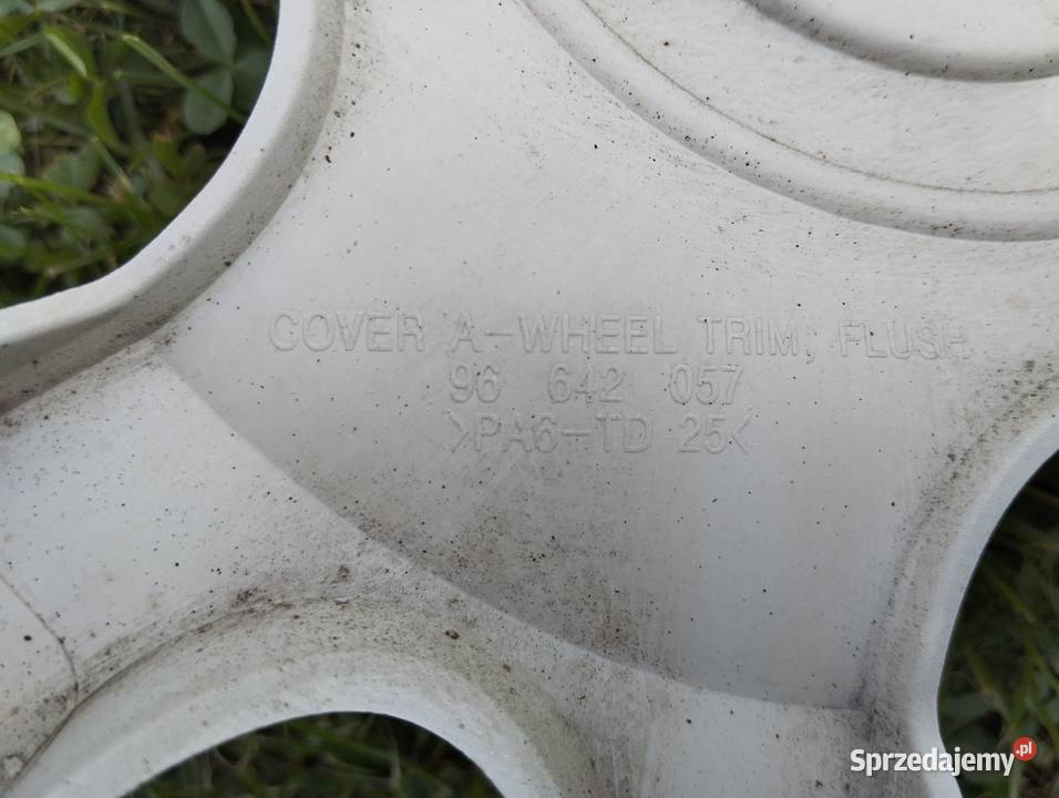 Kołpak Chevrolet 13 Spark 96642057 sztukę śląskie sprzedam