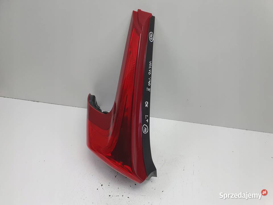 LAMPA LEWA Volvo V40 II 1216r TYLNIA TYLNA lewy osobowe Oświetlenie