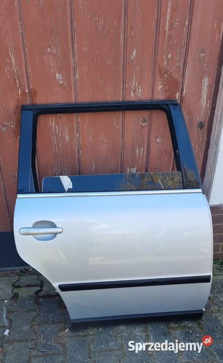 Drzwi prawe tylne vw passat b5 fl kombi szyba Police