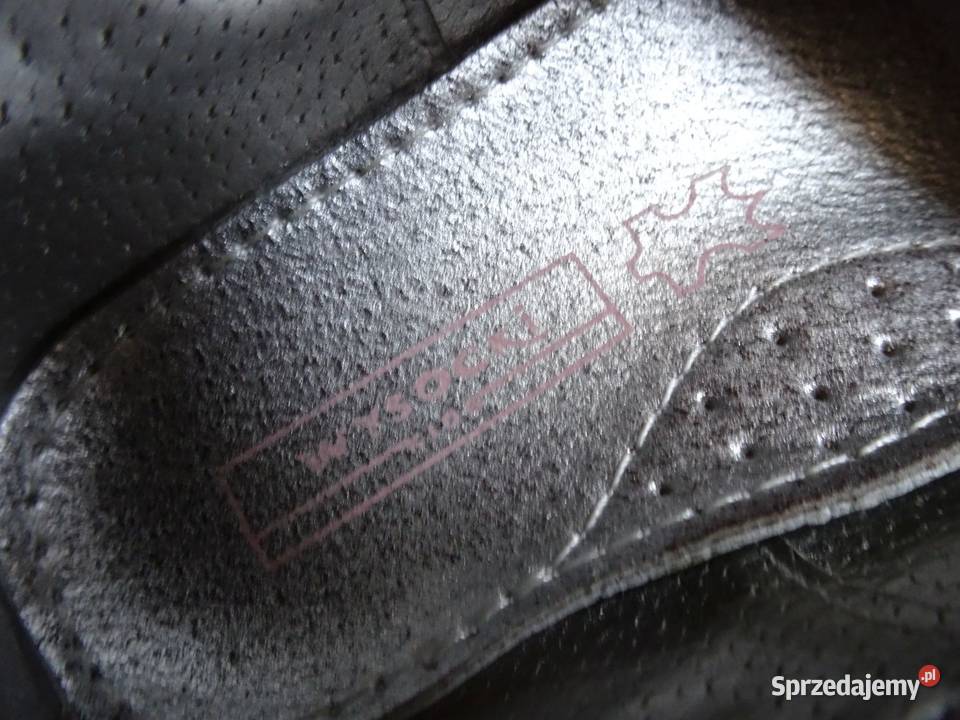 Pudrowe Buty dziewczynki 25 Wysocki Nowy Sącz sprzedam