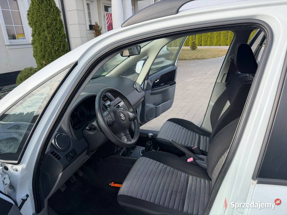 Suzuki sx4 16 Biała perła sprzedam