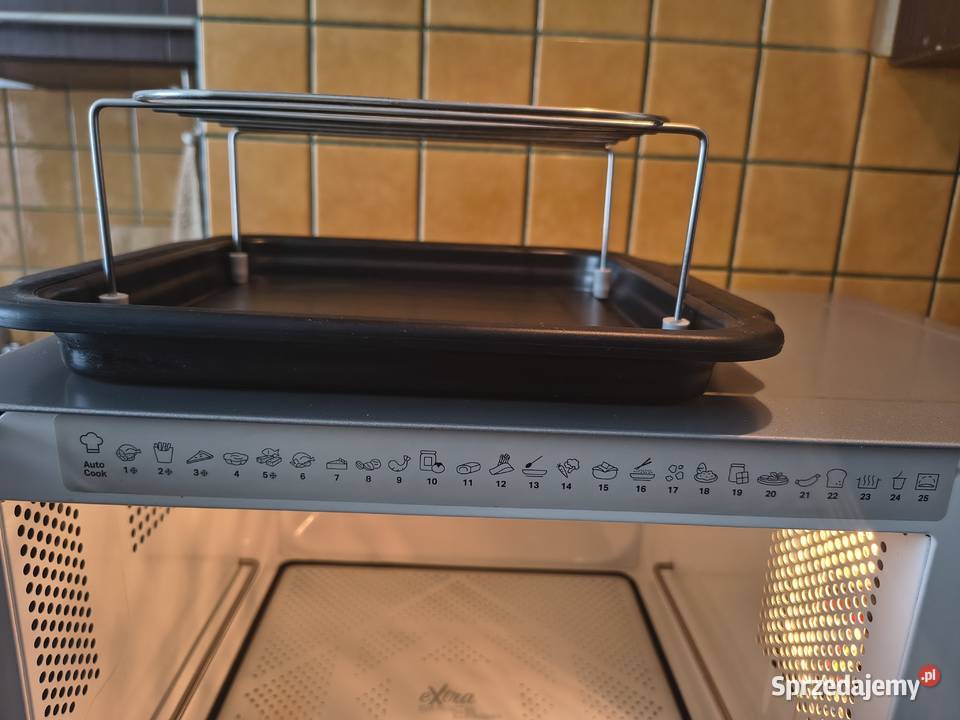 Kuchenka mikrofalowa z grilem i funkcją crisp lubelskie