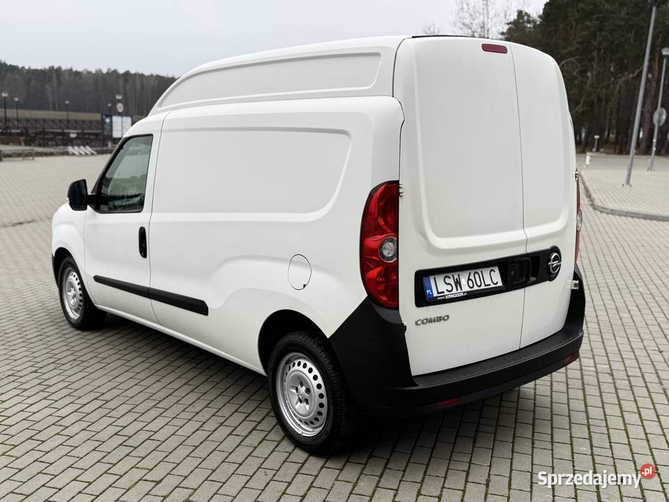 Opel Combo 16 6 biegówMAXIWysokiKLIMASalon Łuków