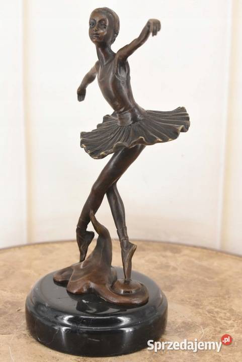Zmysłowa Tancerka Baletnica Kobieta z Brązu Kraków