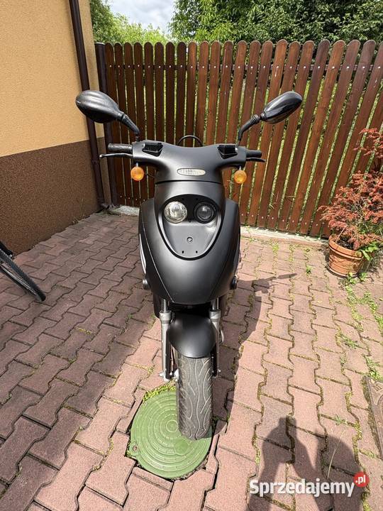 Zipp Triad 49cc 2006 pali na dotyk odmalowaniu kupiony w Polsce małopolskie Nowy Sącz