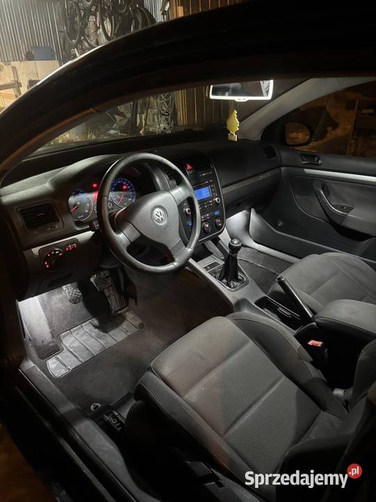 Volkswagen Golf V 1600cm3 małopolskie Nowy Targ sprzedam