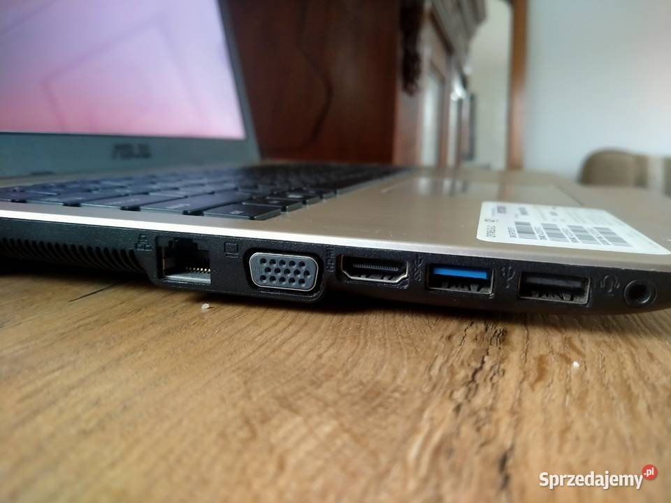 Asus F540s Przekątna ekranu 15.6 mazowieckie Pasikonie sprzedam