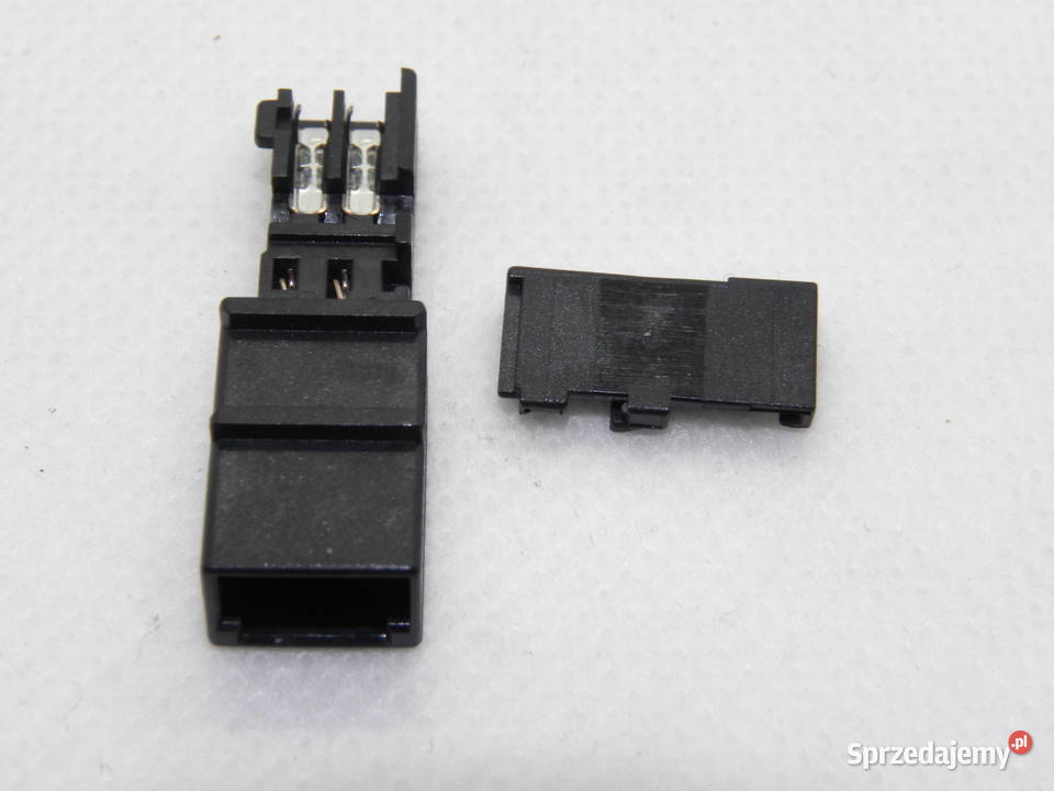 Kostka Wtyczka 8D0 972 643 VW SKODA AUDI SEAT sprzedam