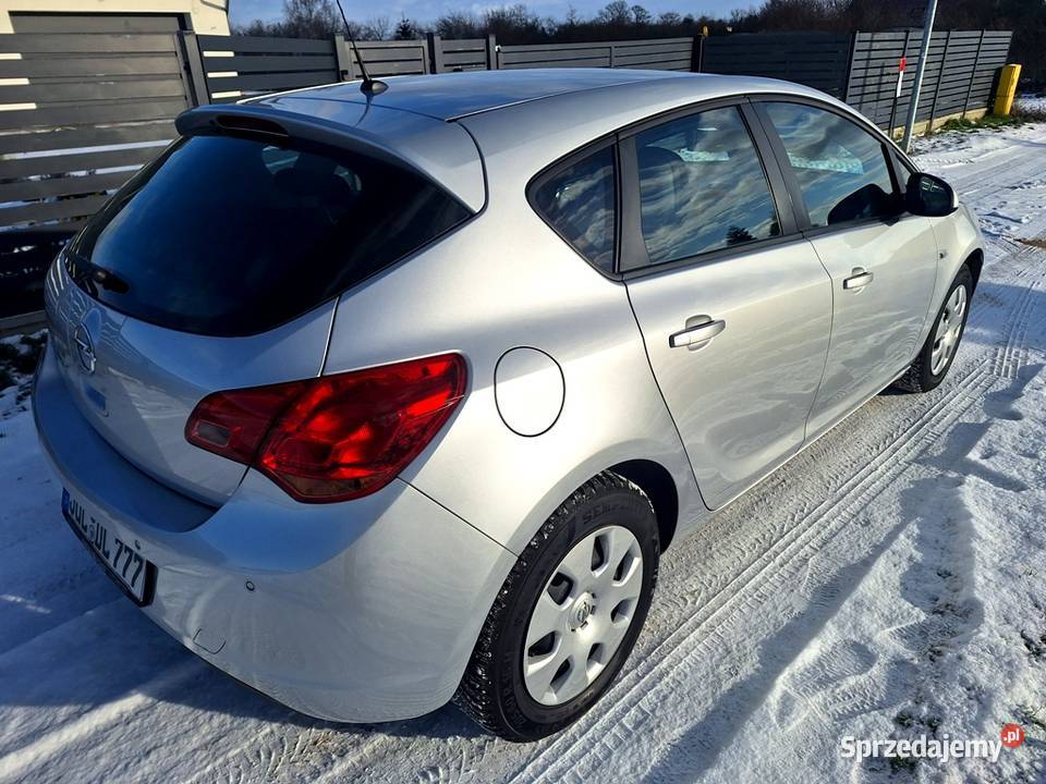 Opel Astra J Benzyna 5 drzwi Podgrzewane fotele Grudziądz