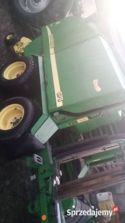 John Deere 678 prasowijarka belarka