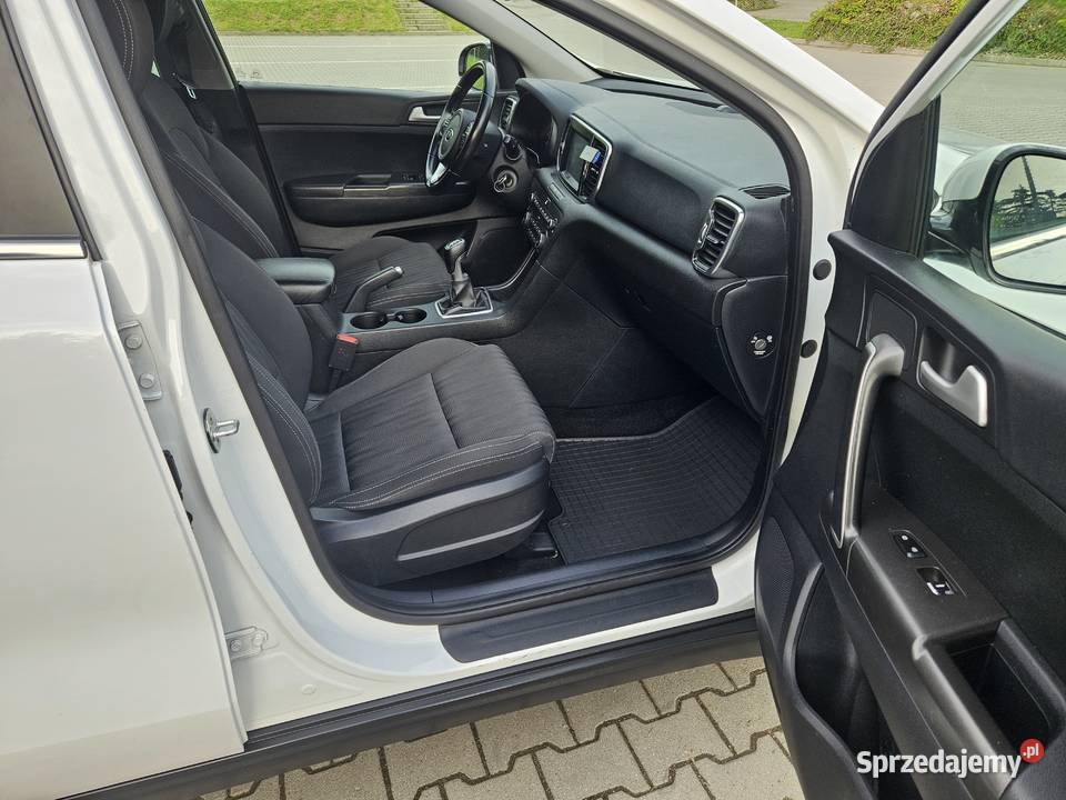 Kia Sportage 17CRDI 115 Euro6 Serwis Navi Kamera biały Sanok