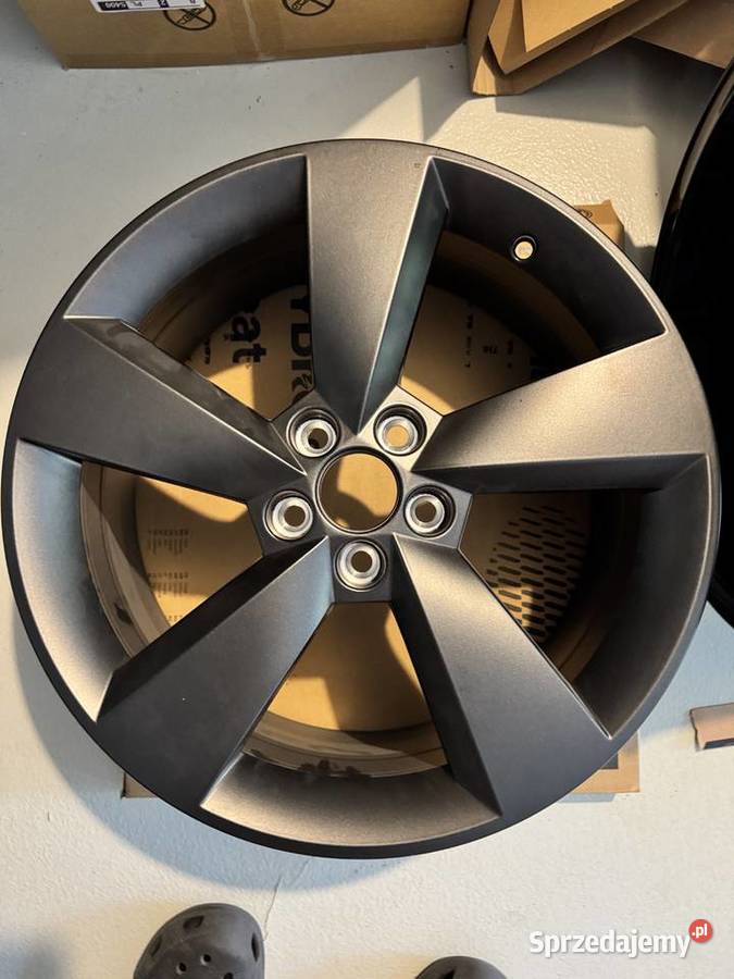 Felga aluminiowa Prestige R 17 Skoda Fabia III sprzedam