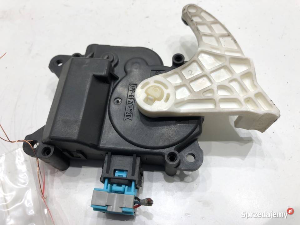 SILNIK NAGRZEWNICY LEXUS 0638000181 CT osobowe