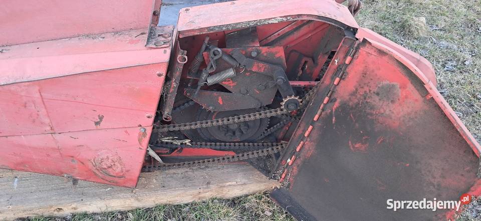 Przystawka 4 rzędowa do kukurydzy do kombajnu Pawłów