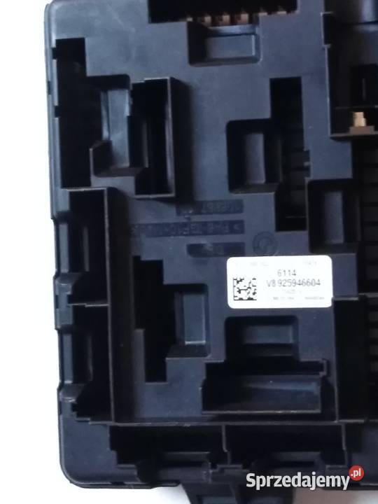 BMW F20 SKRZYNKA BEZPIECZNIKÓW 925946604 lubuskie Wschowa