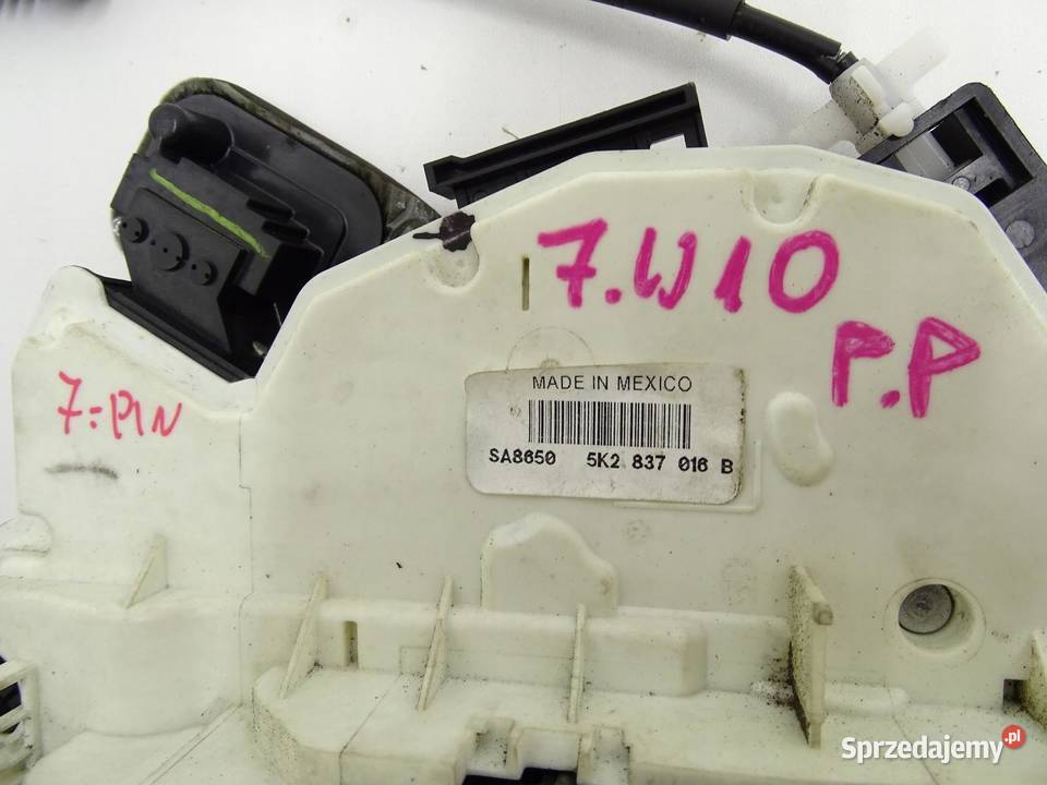 ZAMEK DRZWI PRAWY PRZÓD 5K2837016B VW GOLF VI