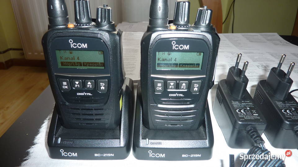 Dwa profesjonalne radiotelefonykrótkofalówkiICOM Elektronika Łódź