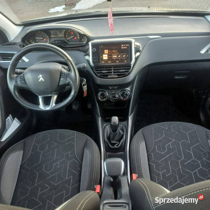 Peugeot 2008 Nawigacja Parktronic 65600 I gniazdo AUX