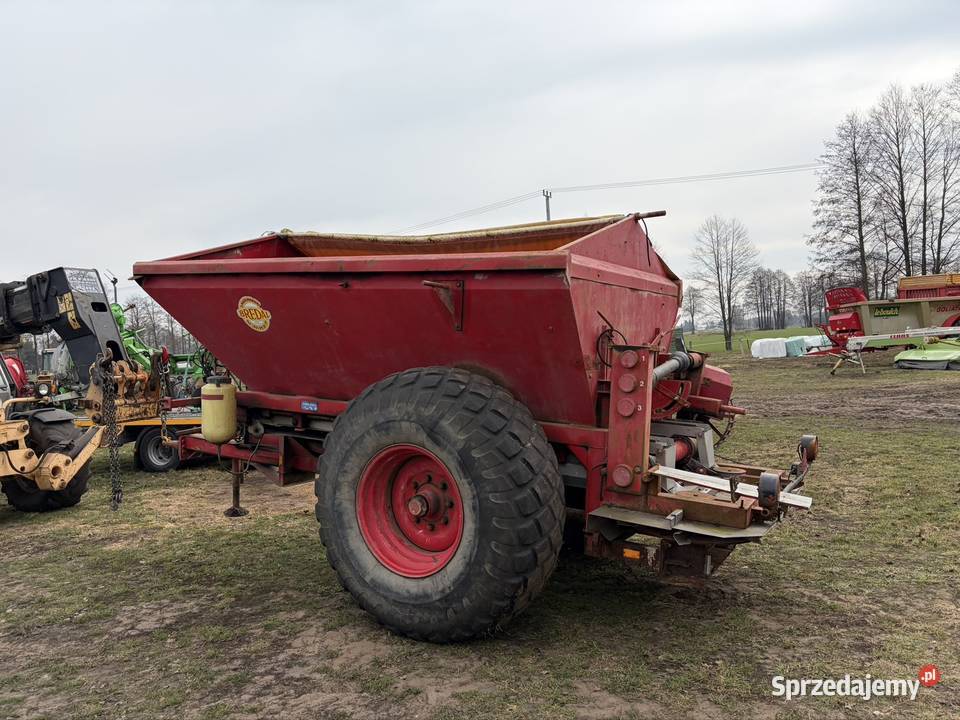 Rozsiewacz siewnik do wapna granulowanego Bredal