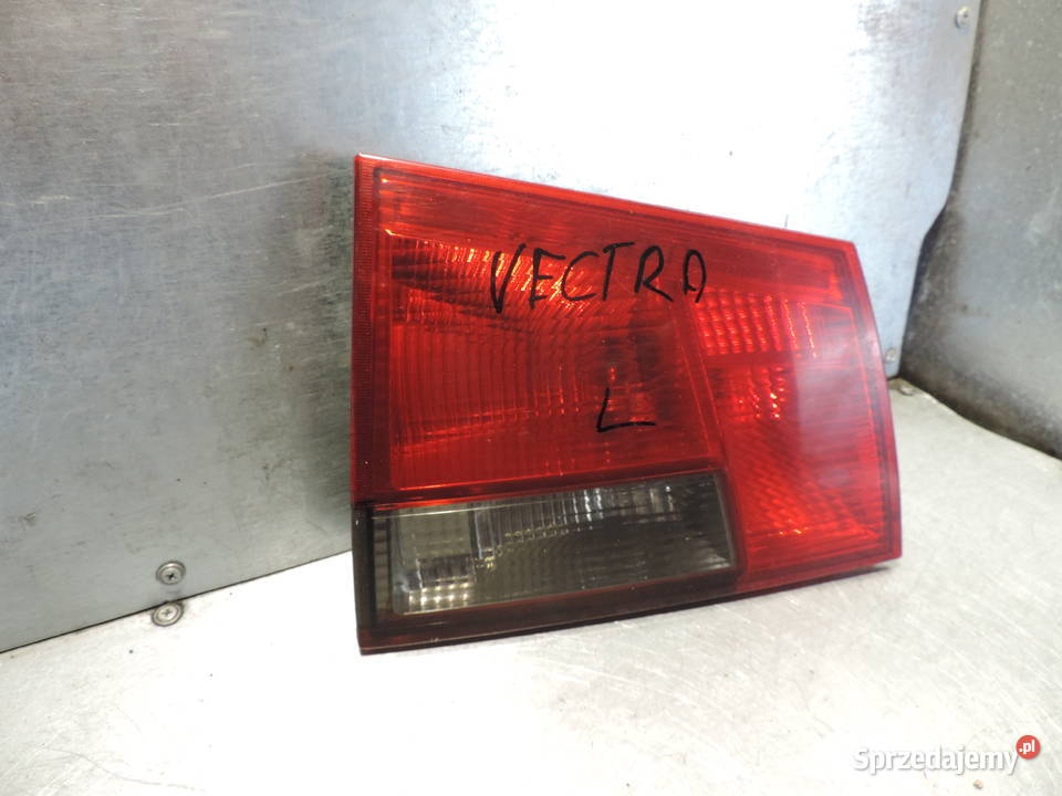 OPEL VECTRA C KOMBI FL LAMPA LEWY TYŁ W KLAPIE Rok produkcji 2005 małopolskie Nowy Sącz sprzedam