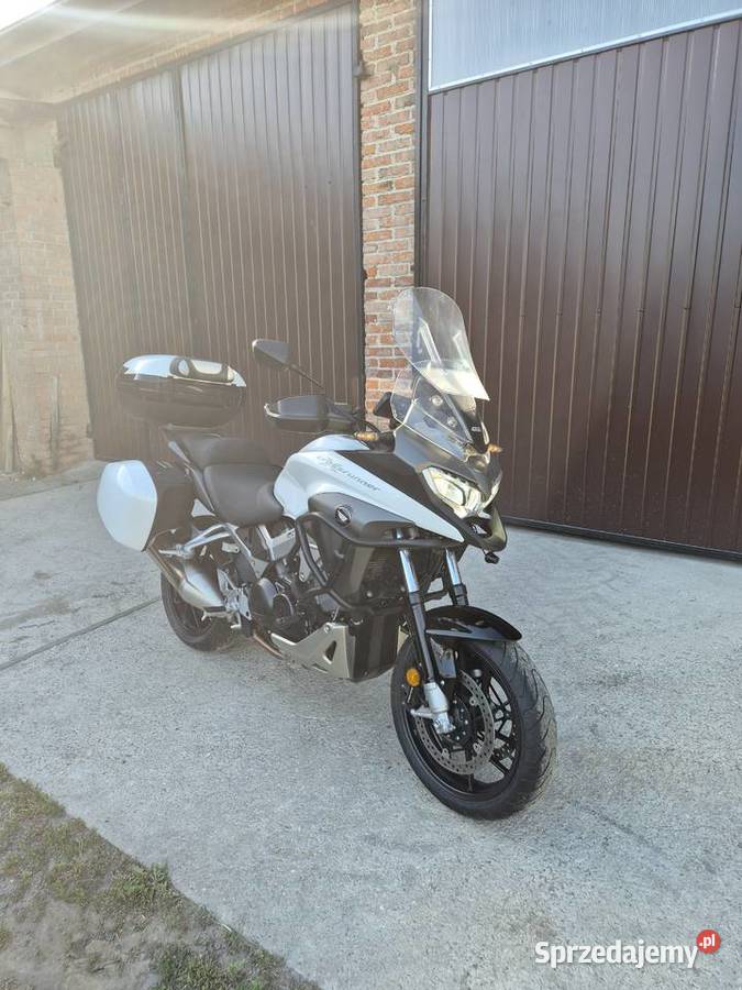 HONDA VFR800X CROSSRUNNER 2016r 800cm3