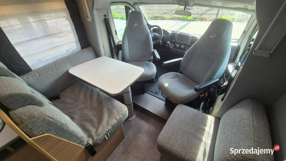 samochody kempingowe Dethleffs JUST T6812 EB Janki