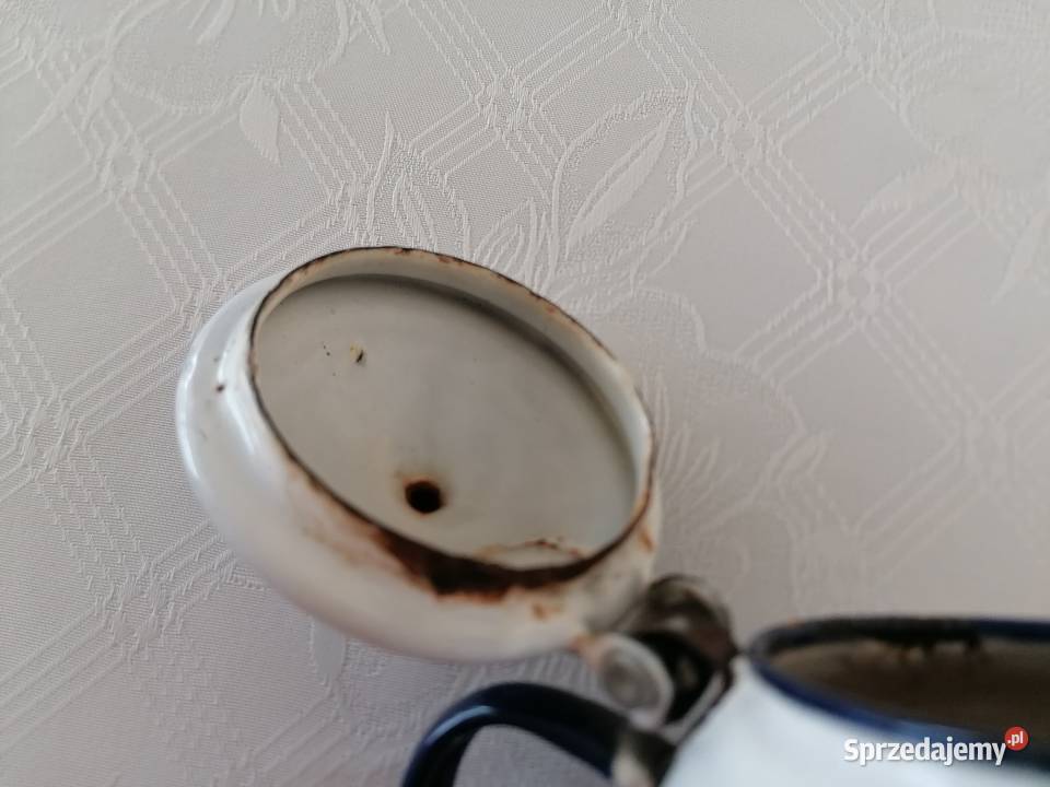 Dzbanekdzbanuszek metalowyCzajniczek zabytkowy sprzedam