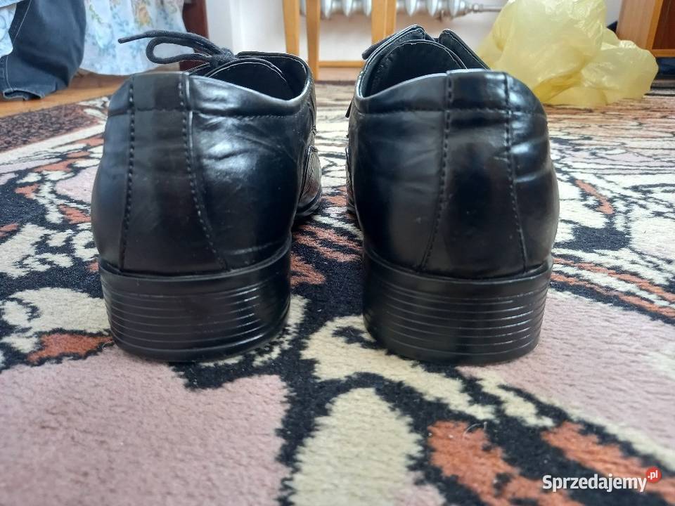 Buty czarne garniturowe rozmaiar 42 Tomaszów Lubelski