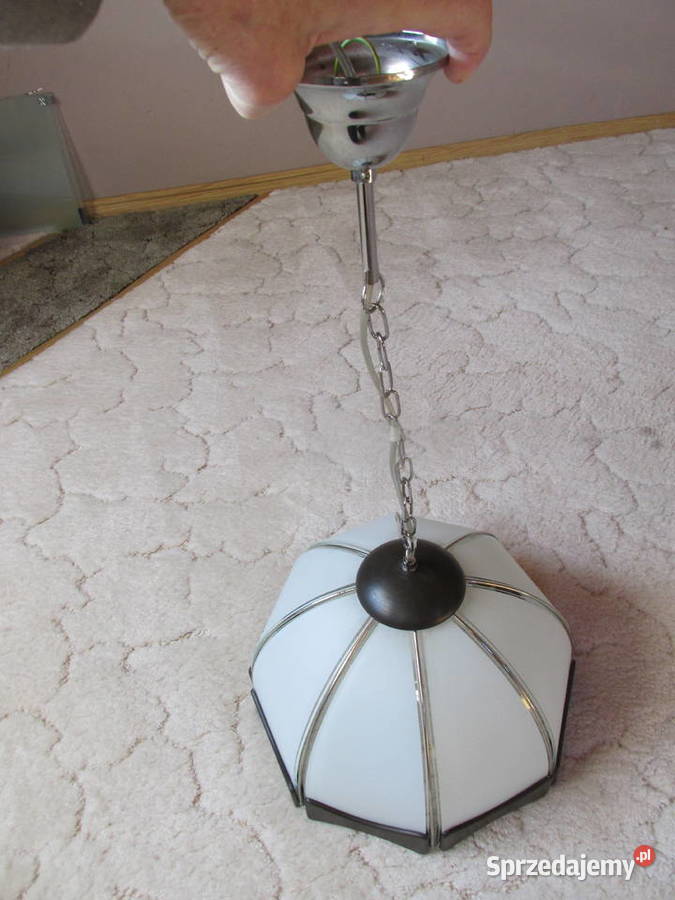 Lampa wisząca w stylu retro z kloszem 38 Kraków