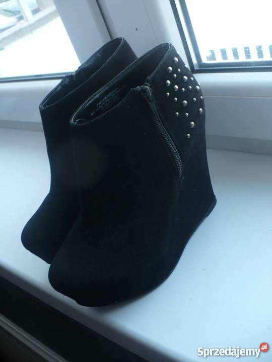 Botki z ćwiekami na koturnie czarny kujawsko-pomorskie Bydgoszcz
