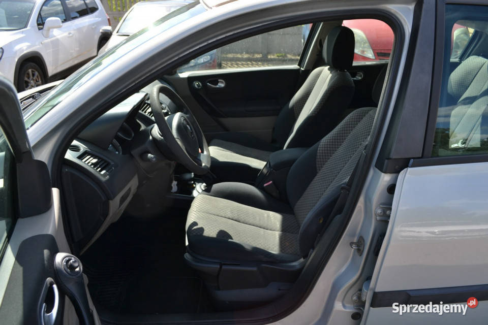 Renault Megane Salon Polska 14 98 II 20022008