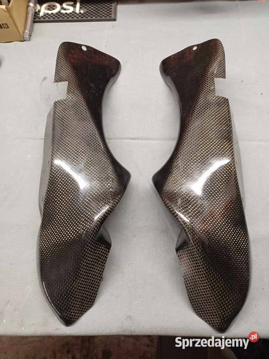Ducati 748916996998 carbonowe nakładki wlotów śląskie Żywiec sprzedam